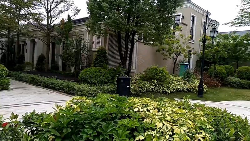 翠湖香山百合苑