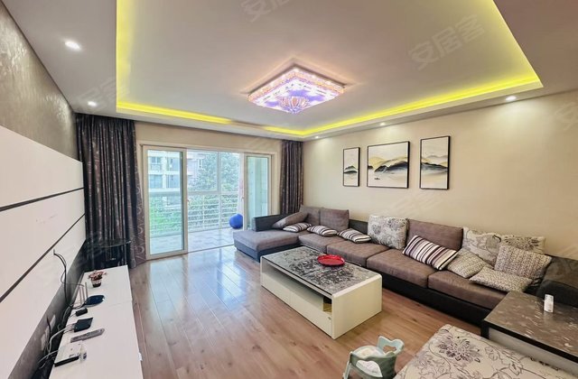 龙泉花园东苑4室2厅154㎡105万二手房图片