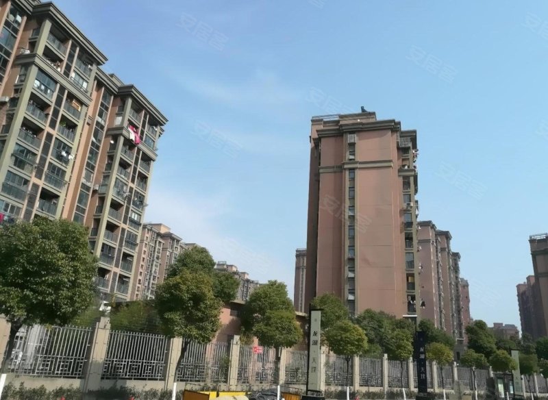 中星海上名豪苑水岸丽苑,海波路1000弄-上海中星海上名豪苑水岸丽苑