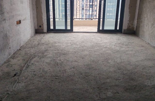 恒大御湖庄园3室2厅120㎡41.8万二手房图片