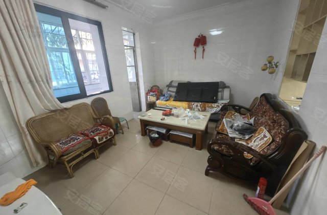 农行小区3室2厅90㎡49.8万二手房图片