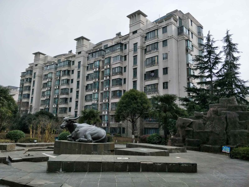 春申城华丽家园 