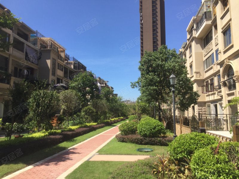 世茂上游墅西区(别墅)