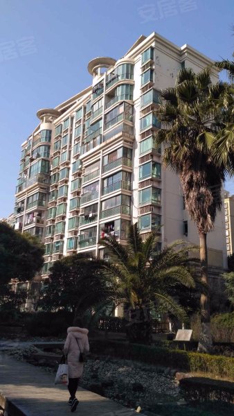 白雪公主(西区) 