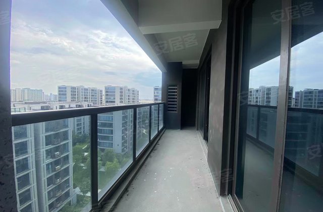 荣安海上明月4室2厅134㎡118万二手房图片