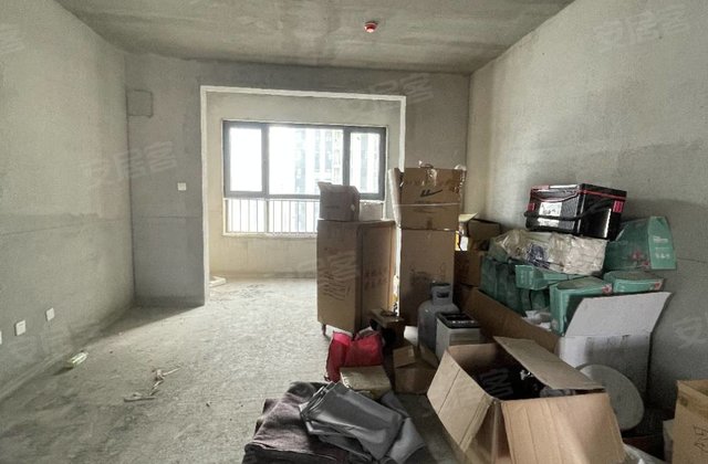 龙之光国际中心3室2厅124㎡85万二手房图片