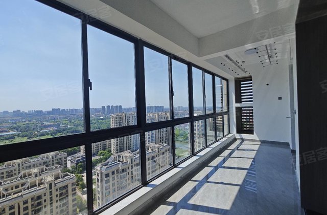 沪润金域蓝湾3室2厅116㎡65万二手房图片