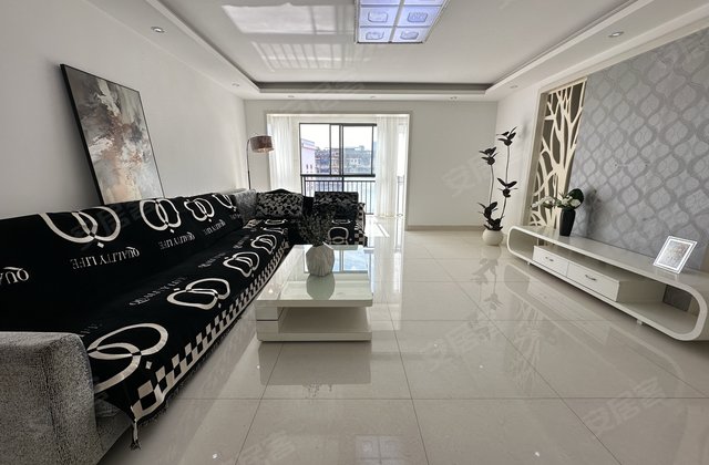 湘江名苑4室2厅148.11㎡48.8万二手房图片