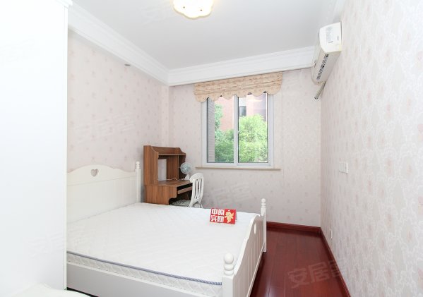 万科琥珀郡园(公寓住宅)3室2厅1卫89.11㎡南北490万