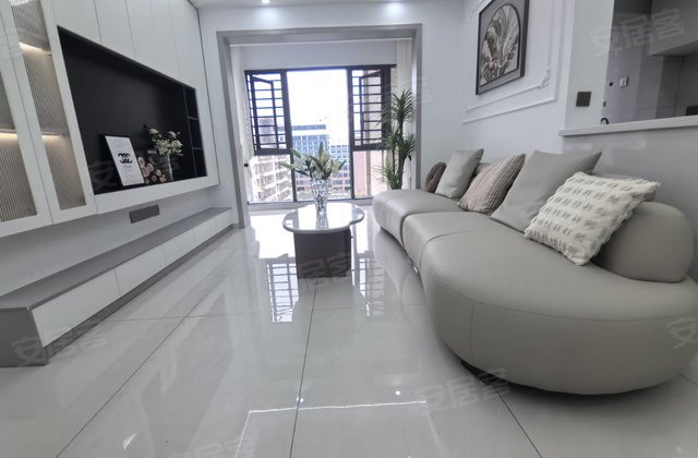 岳麓青城3室2厅102㎡49.8万二手房图片