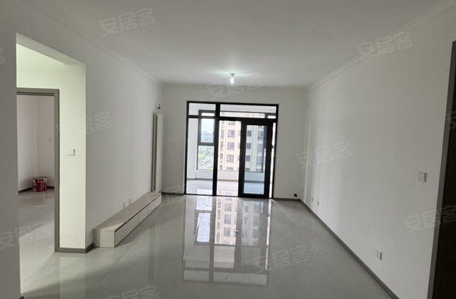 欧洲小镇3室2厅125㎡45万二手房图片