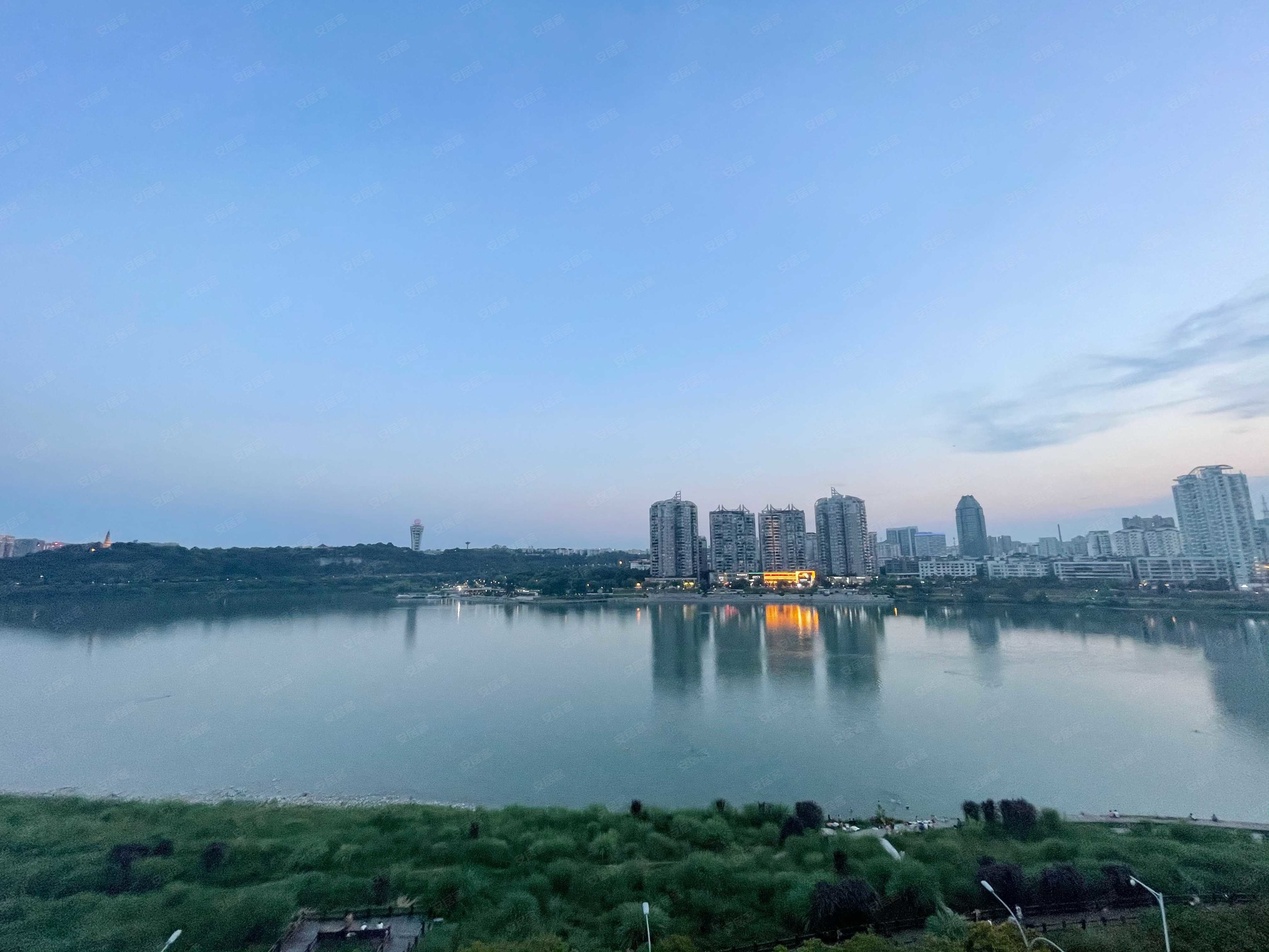 8平方米,三汇绿岛二手房,155万,3室2厅,2卫,155.8平米-绵阳安居客