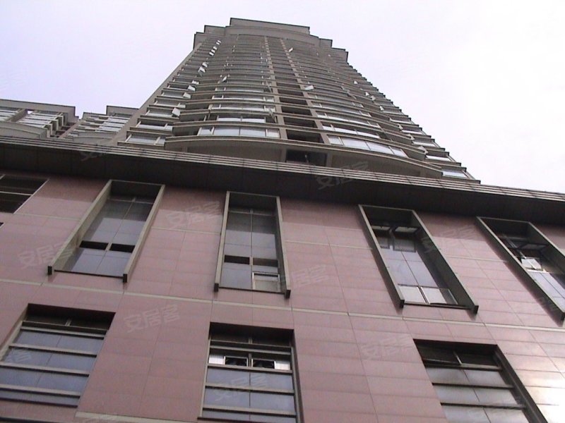 东方名苑(商住楼)