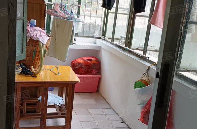 州工商银行宿舍3室2厅89.3㎡30万二手房图片