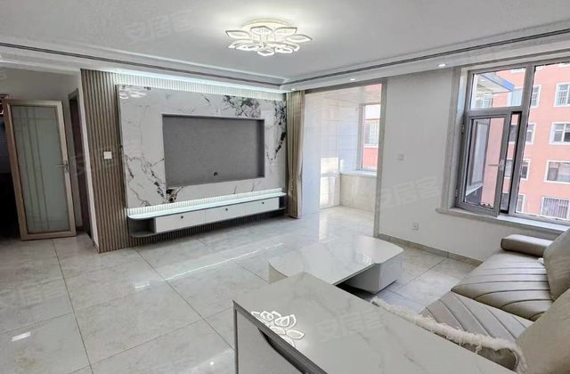 白鹤小区3室2厅112㎡46.8万二手房图片