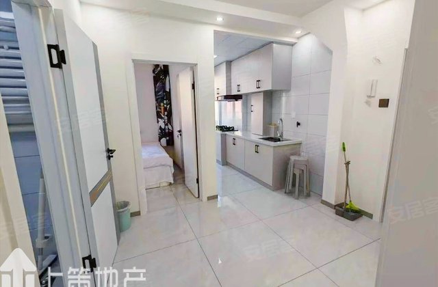复华小区2室1厅43㎡52万二手房图片