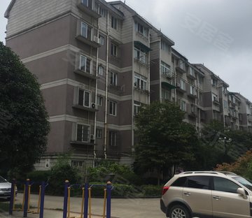 世纪花园 带电梯 复式  90万