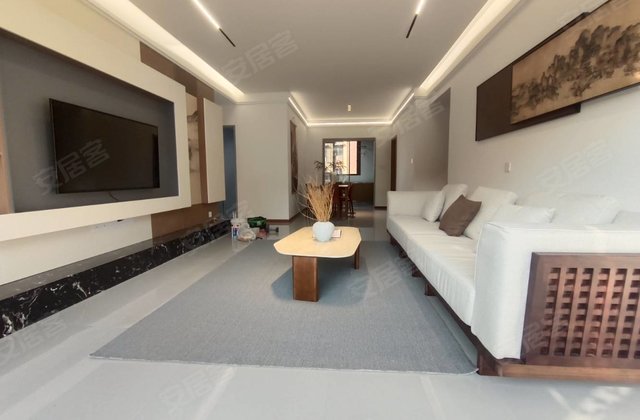 水润东都4室2厅135㎡59.8万二手房图片