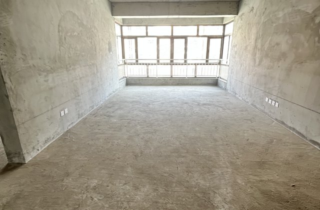 乃东哈达幸福花苑3室1厅130㎡85万二手房图片
