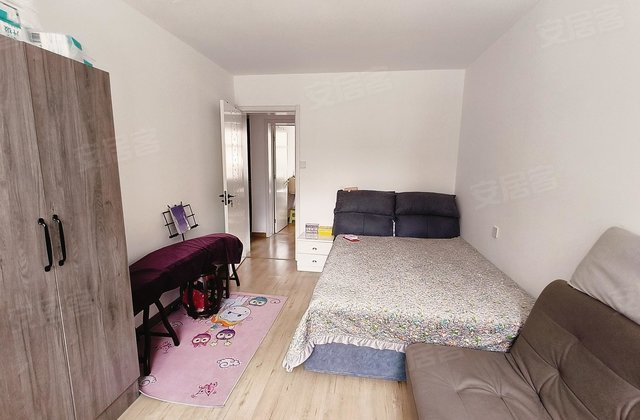 乌兰小区2室1厅60㎡56万二手房图片