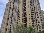 广信万汇城小区位置好,出行生活方便,诚心出售,价格可