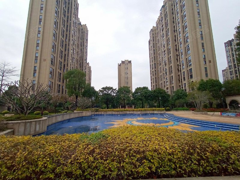 阳光城丽兹公馆