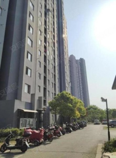 美罗家园金丰苑第三居民区 