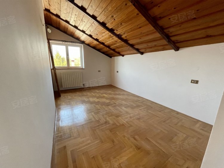 克罗地亚约¥444万CroatiaRijeka公寓出售二手房公寓图片
