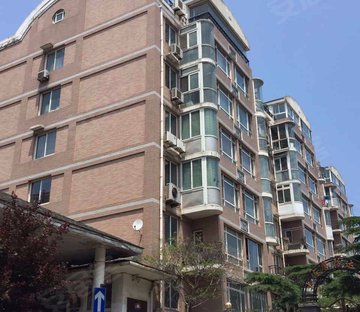 富华山庄赠送家电家具