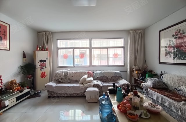 银华小区4室2厅132㎡45.8万二手房图片