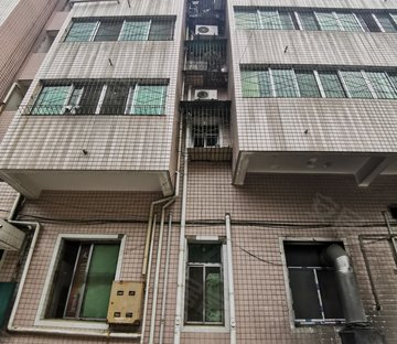 梓潼县教育和体育局宿舍