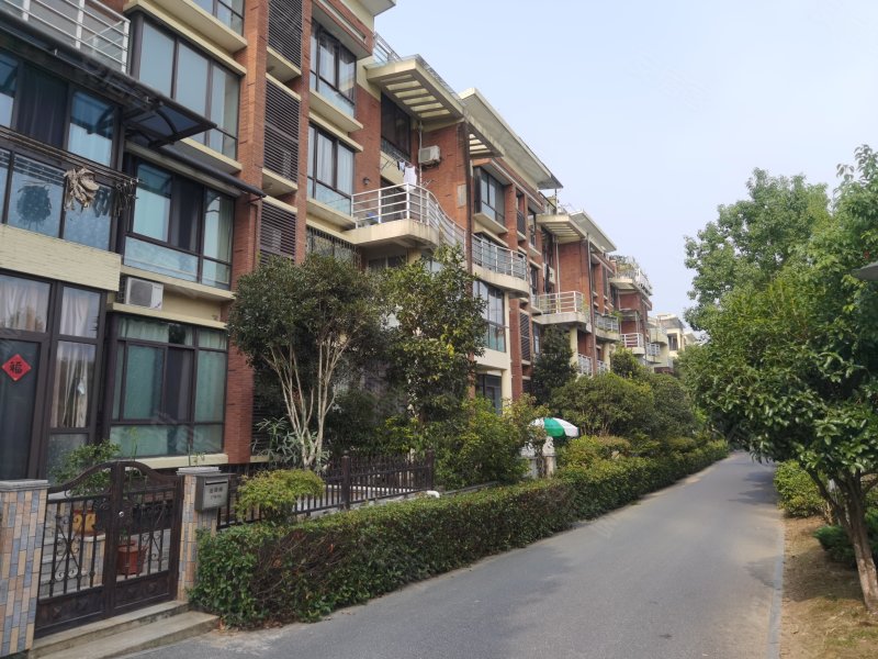 三江鸣翠蓝湾(公寓住宅)