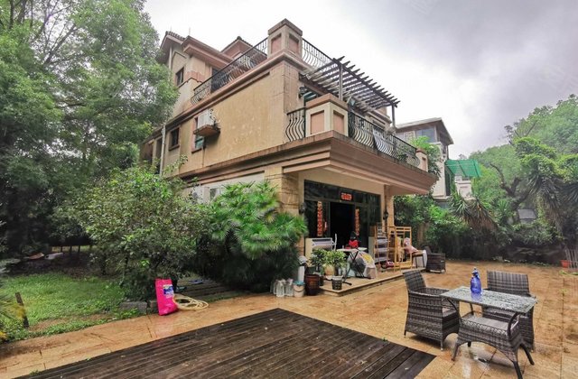 南湖半山豪廷别墅