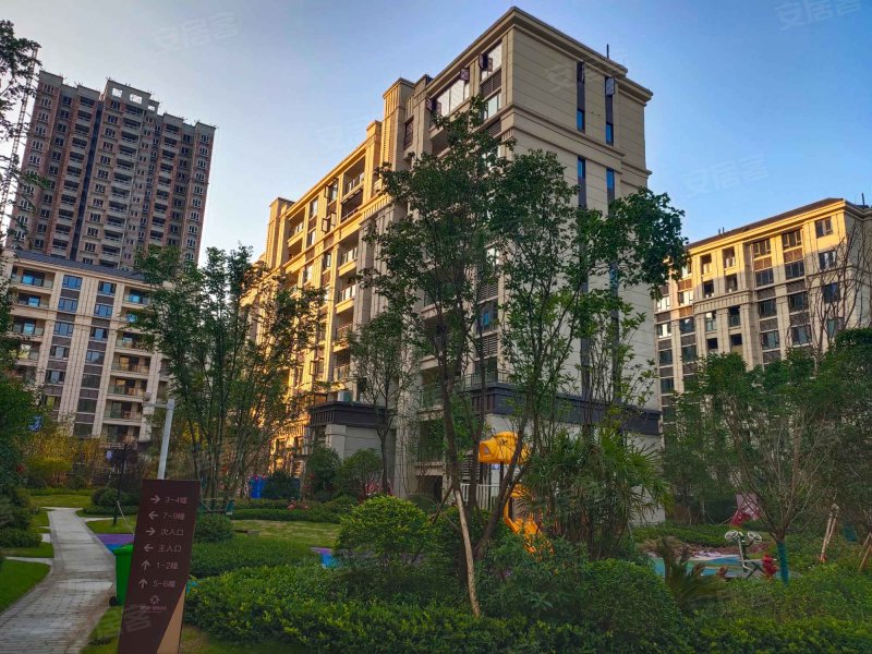 荣盛锦绣南山(c区)