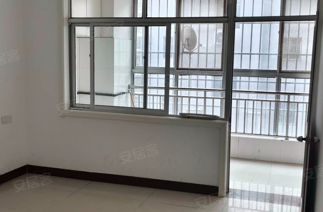 华宇小区3室2厅107㎡48万二手房图片