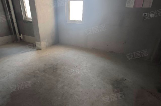 中昂玥府3室2厅122㎡85.8万二手房图片