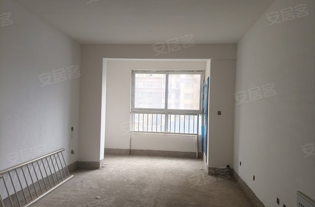 御品名城3室2厅110㎡29万二手房图片