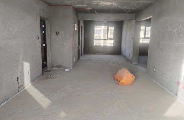 公务员小区2室2厅117㎡68万二手房图片