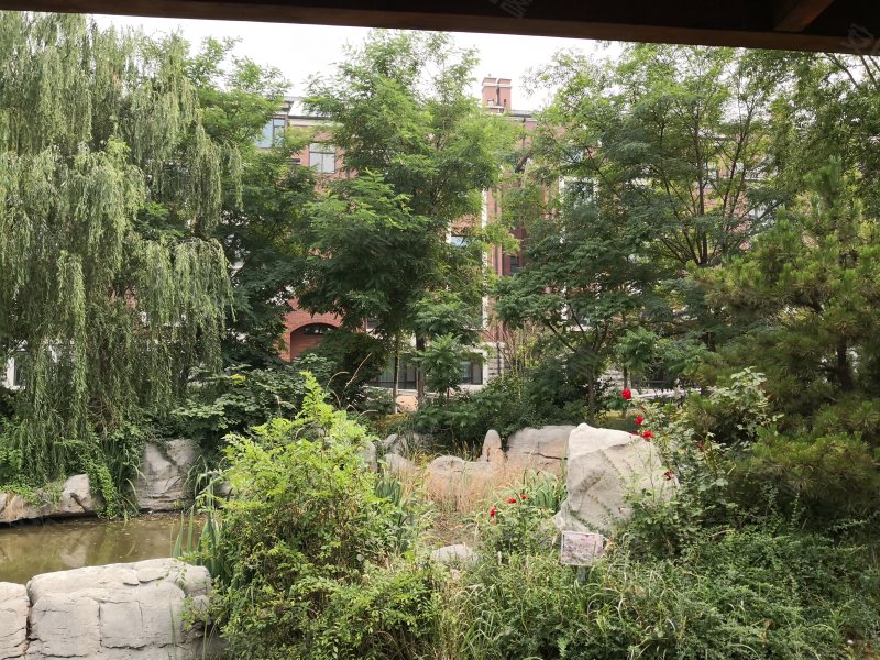 金域东山(别墅),宝山路