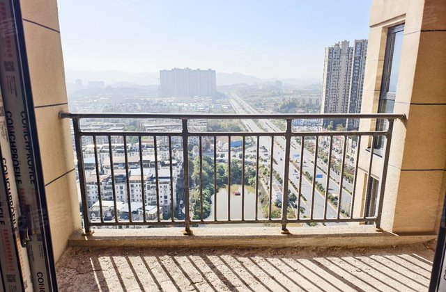 鼎虹城市森邻3室2厅126㎡49.8万二手房图片