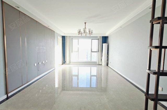 大源橡树湾3室2厅146㎡140万二手房图片