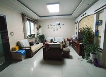 南北通透 医疗配套成熟 中间楼层采光好 正规商品房 装修好