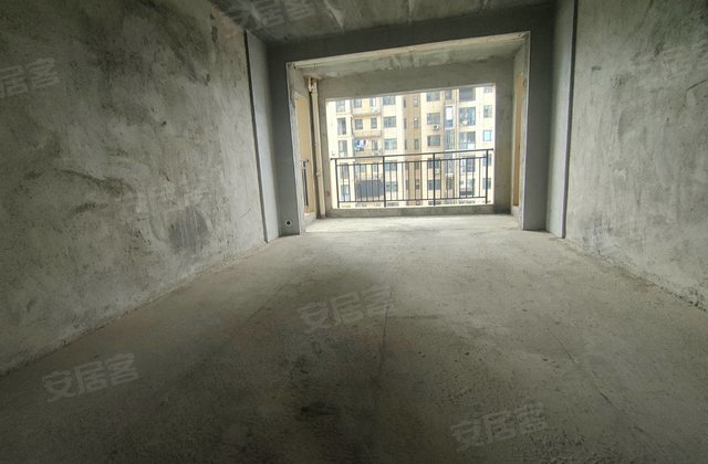 互湘东江湾3室2厅118㎡47.8万二手房图片