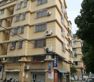 名都广场