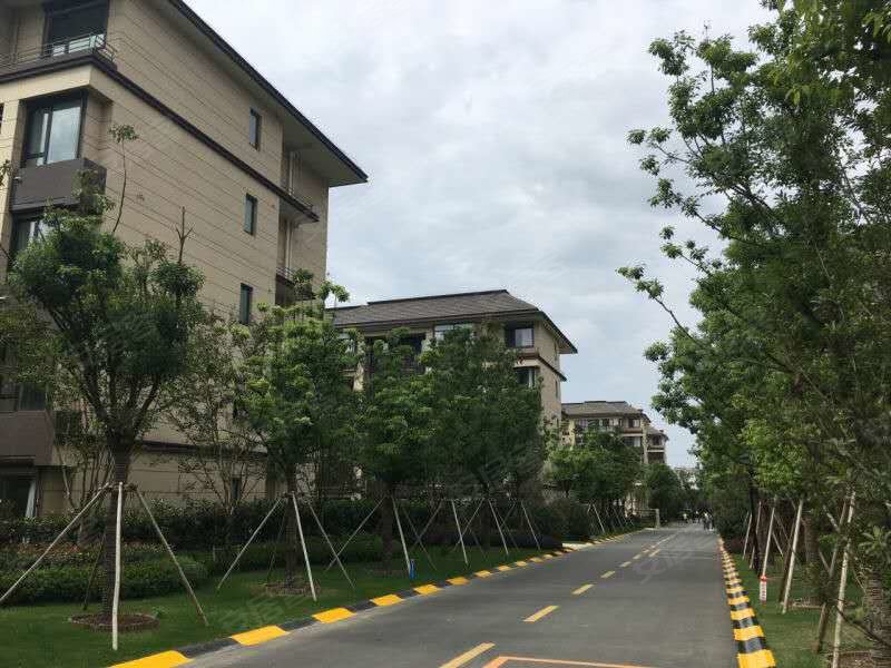 万科城(北区),扬子江北路-扬州万科城(北区)二手房,租房,房价-扬州