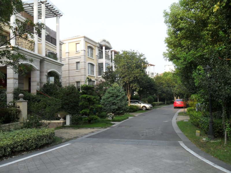 中海半岛华府(南区别墅)