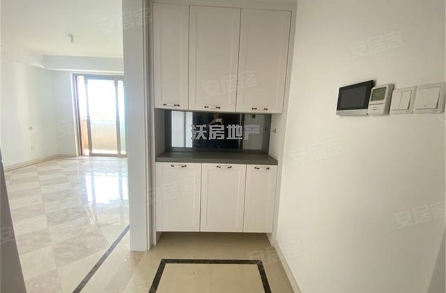 融创御园4室2厅130㎡80.9万二手房图片