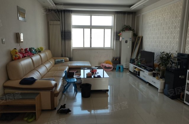 信合佳园3室2厅129.5㎡53万二手房图片