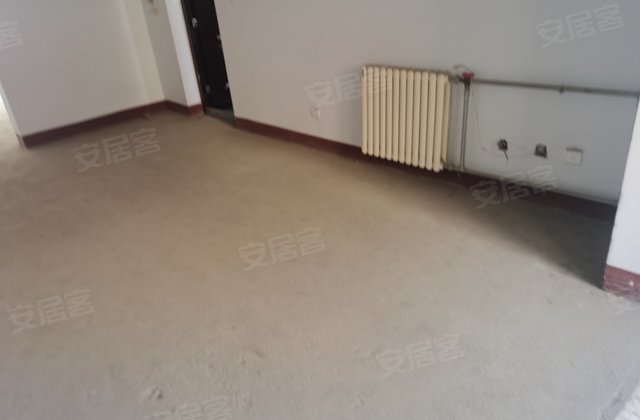 广惠花苑3室2厅105㎡46万二手房图片