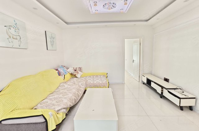 龙海山庄2室2厅76㎡39.8万二手房图片